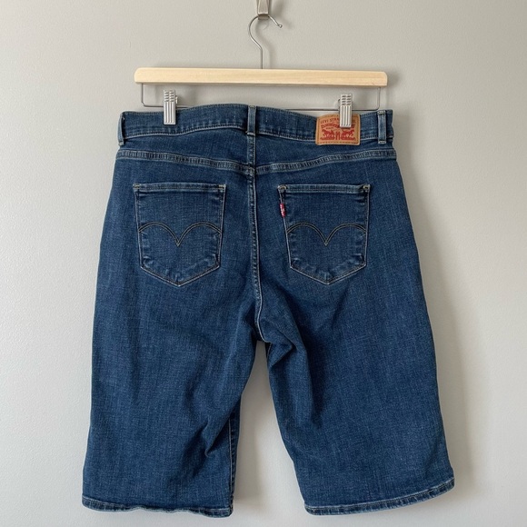 Levi's Classic Bermuda Women's Shorts Dark Wash Denim long shorts jorts sz 30 - Picture 8 of 16